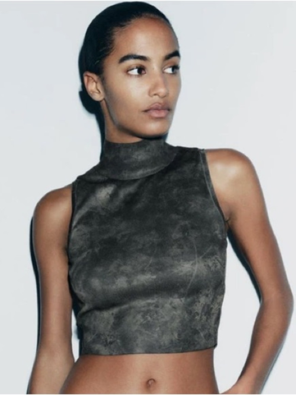 Zara antique wash gray mock neck crop tank S